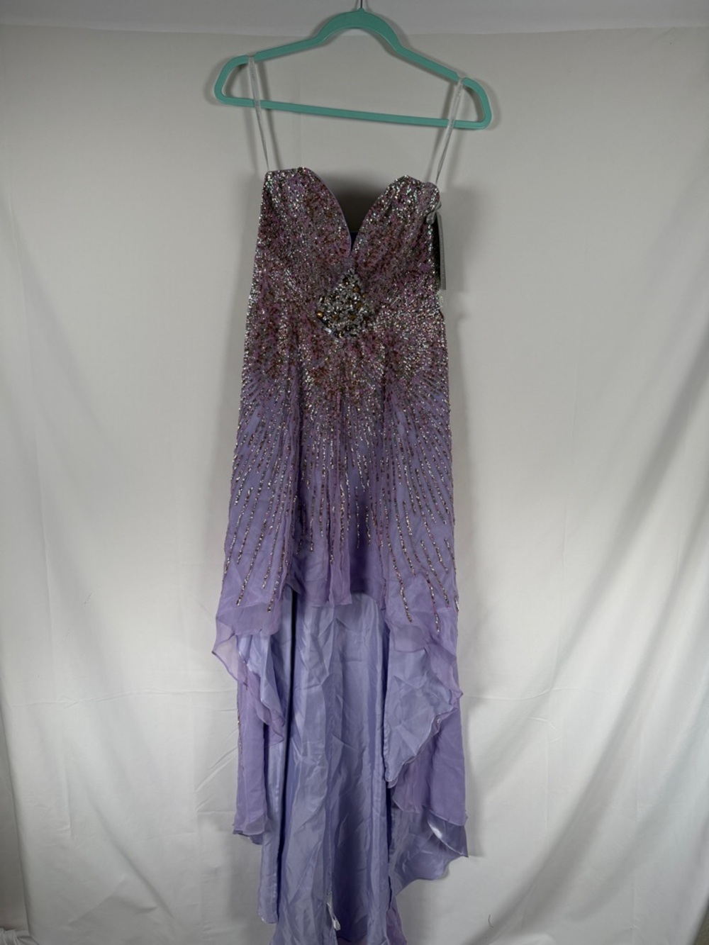 NWT 2010s Sherri Hill Lavender Beaded High-Low Sweetheart Neck Sequin homecoming